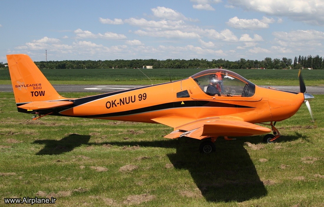 هواپیمای Skyleader 500