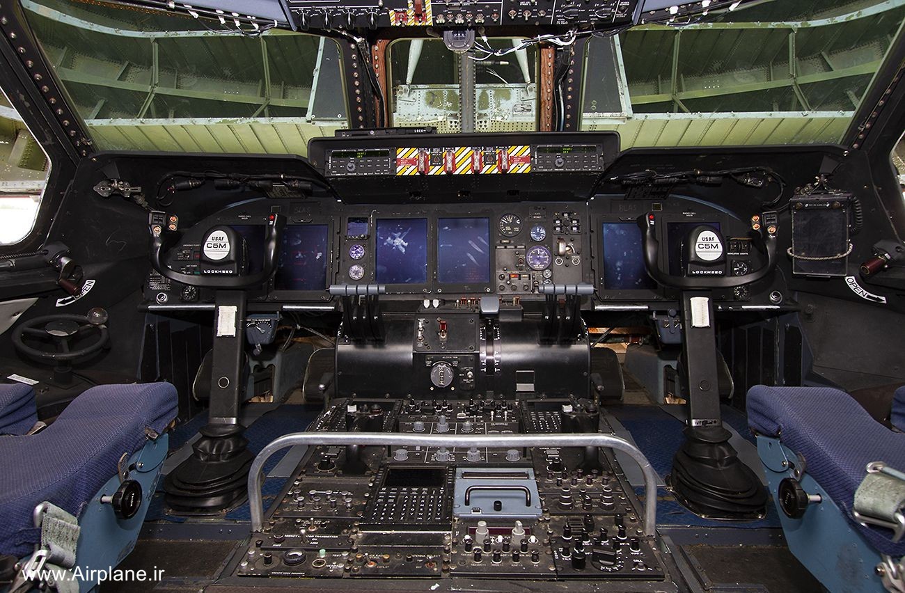 کابین خلبان هواپیمای لاکهید C-5 Galaxy